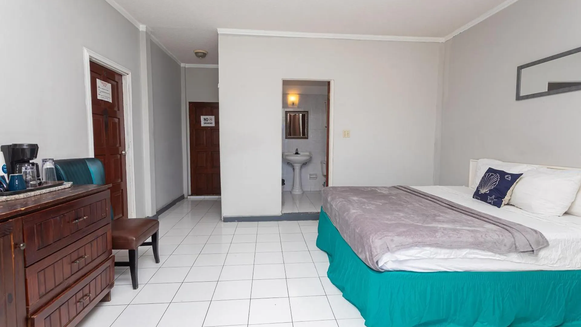 Caribic House Otel Montego Bay