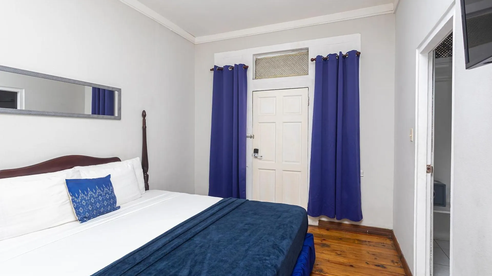 **  Hotel Caribic House à Montego Bay Jamaïque